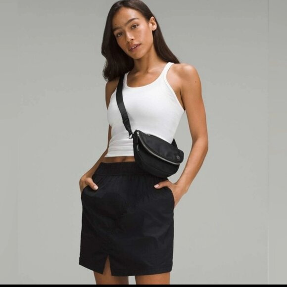 Lululemon All Night Festival Bag Micro 2L Black / Silver - Picture 5 of 5